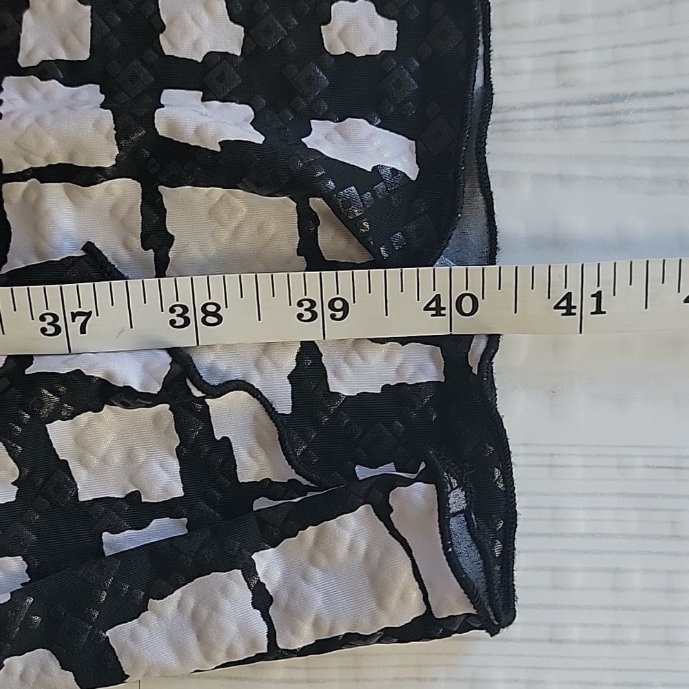 Joseph Ribkoff black and white geo print faux wrap midi dress Women's Size 4 - Picture 11 of 11